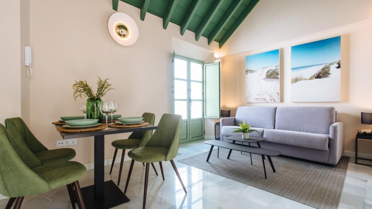 Rocio Suites Apartments セビリア エクステリア 写真