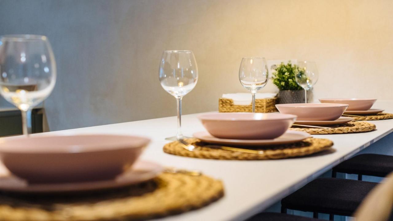Rocio Suites Apartments セビリア エクステリア 写真